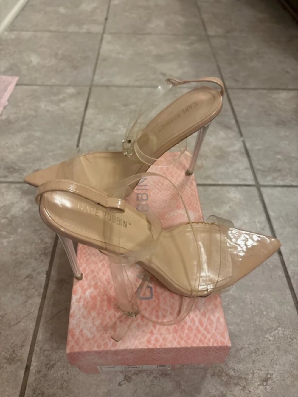 Shoes - Picture 3 of 4